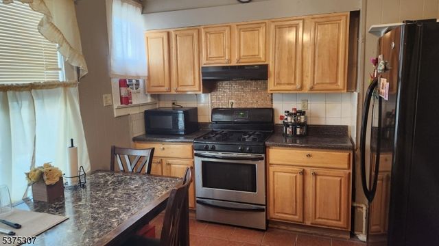 152 Berkshire Pl, Irvington Twp., NJ 07111