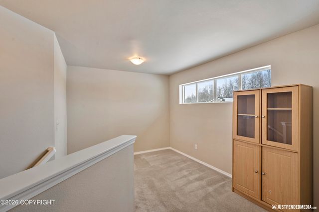 1007 Northpointe Bluff Drive, Anchorage, AK 99501