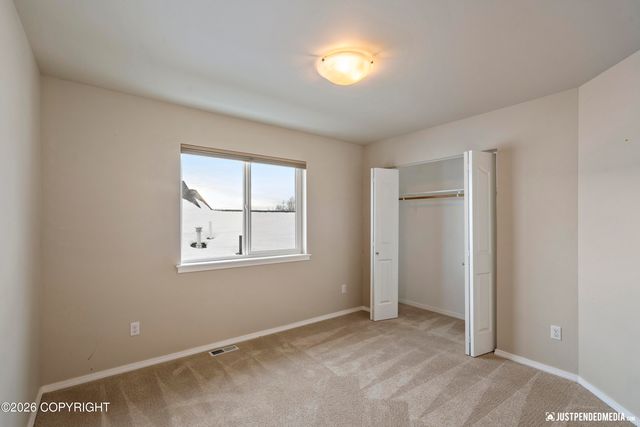 1007 Northpointe Bluff Drive, Anchorage, AK 99501