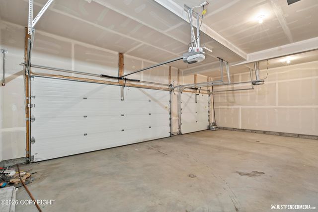 1007 Northpointe Bluff Drive, Anchorage, AK 99501