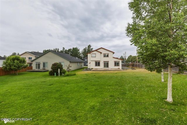 1007 Northpointe Bluff Drive, Anchorage, AK 99501
