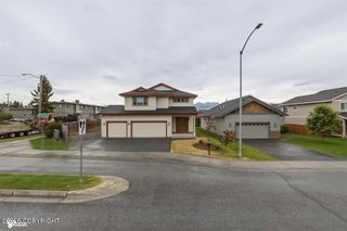1007 Northpointe Bluff Drive, Anchorage, AK 99501