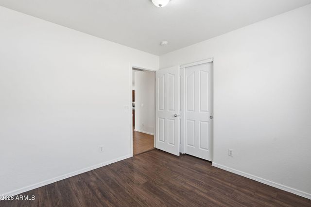 5305 S 27TH Drive, Phoenix, AZ 85041