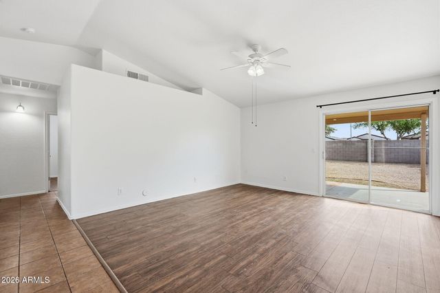 5305 S 27TH Drive, Phoenix, AZ 85041