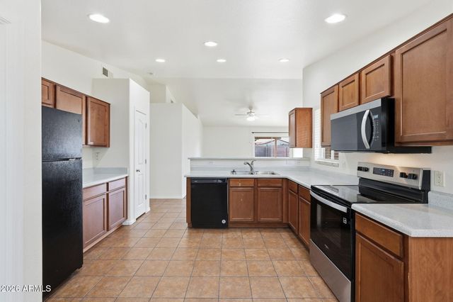 5305 S 27TH Drive, Phoenix, AZ 85041