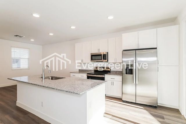 9117 N 181st Avenue Unit 80, Waddell, AZ 85355