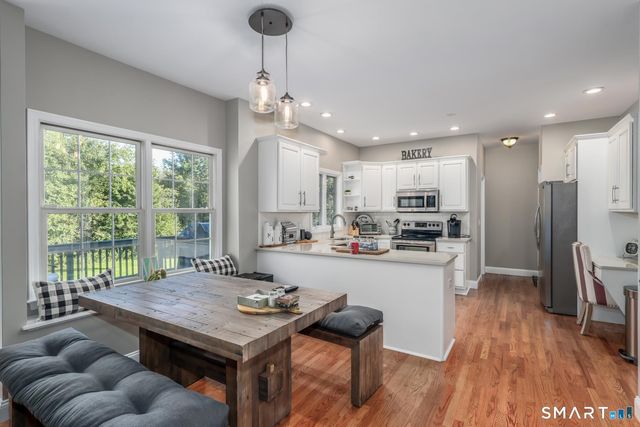 21 Heritage Drive, New Milford, CT 06776