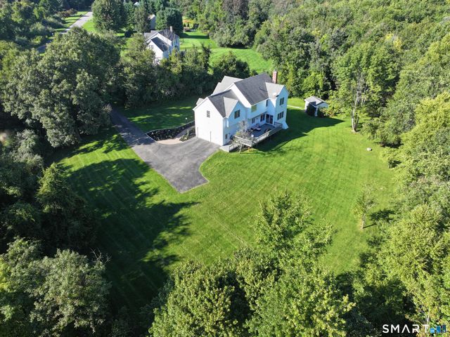 21 Heritage Drive, New Milford, CT 06776