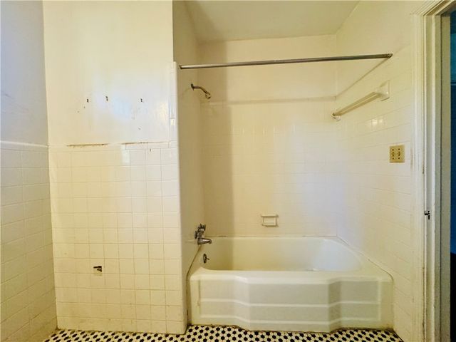 302 Chestnut Street, Abbeville, SC 29620