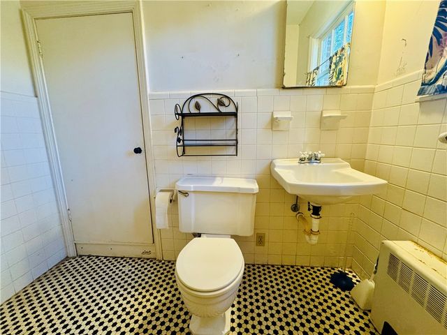 302 Chestnut Street, Abbeville, SC 29620