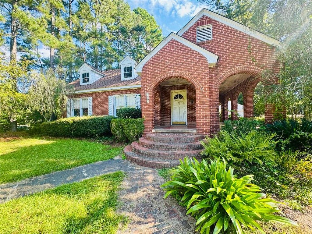 302 Chestnut Street, Abbeville, SC 29620