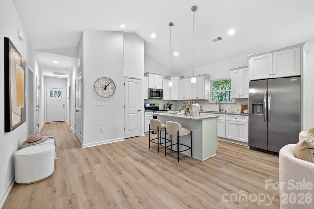 711 East Drive, Cherryville, NC 28021