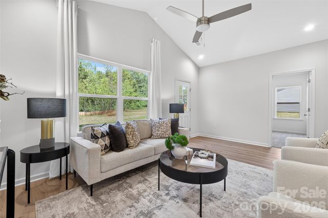 711 East Drive, Cherryville, NC 28021