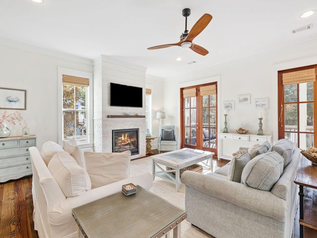 384 Red Cedar Way, Santa Rosa Beach, FL 32459