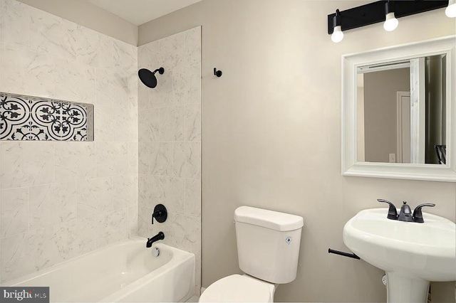 3909 FLEETWOOD AVE, Baltimore, MD 21206
