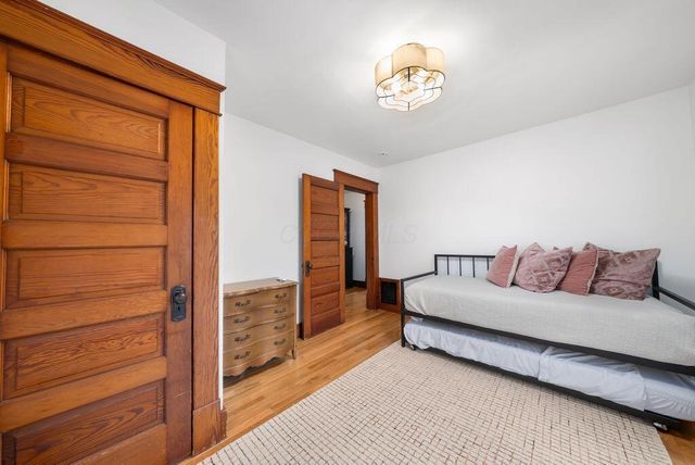 151 W Lincoln Avenue, Delaware, OH 43015