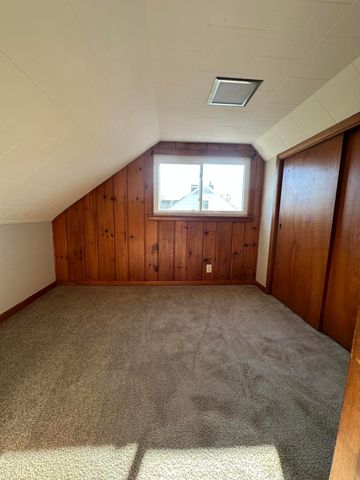 1633 N Sweetbriar Lane 1633 N Sweetbriar Lane, Springfield, OH 45505