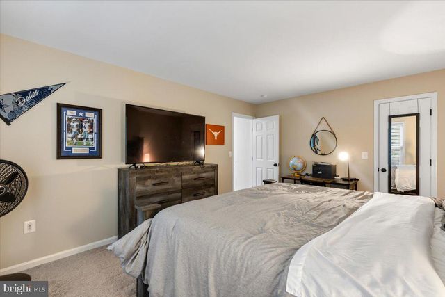 11218 STONEBROOK DR, Manassas, VA 20112