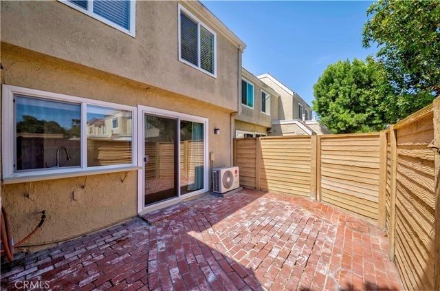 49 Meadowgrass, Irvine, CA 92604