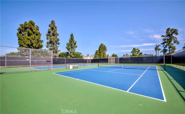 49 Meadowgrass, Irvine, CA 92604