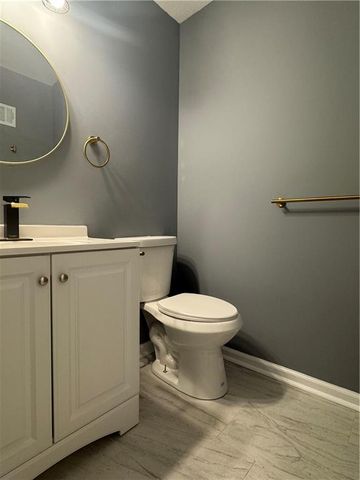 7412 N Strathbury Avenue, Kansas City, MO 64151