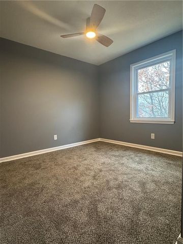 7412 N Strathbury Avenue, Kansas City, MO 64151