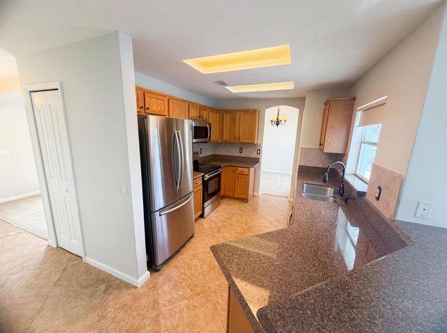2332 SE Berkshire Boulevard, Port Saint Lucie, FL 34952