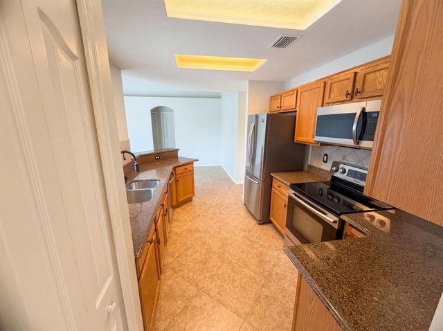 2332 SE Berkshire Boulevard, Port Saint Lucie, FL 34952