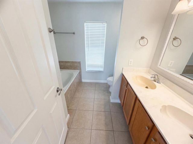 2332 SE Berkshire Boulevard, Port Saint Lucie, FL 34952