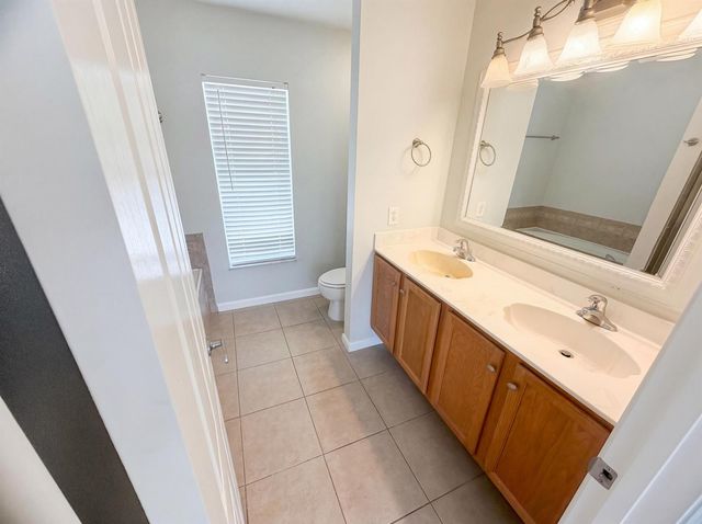 2332 SE Berkshire Boulevard, Port Saint Lucie, FL 34952