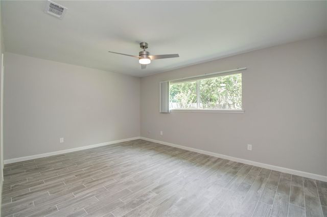7902 La Roche Lane, Houston, TX 77036