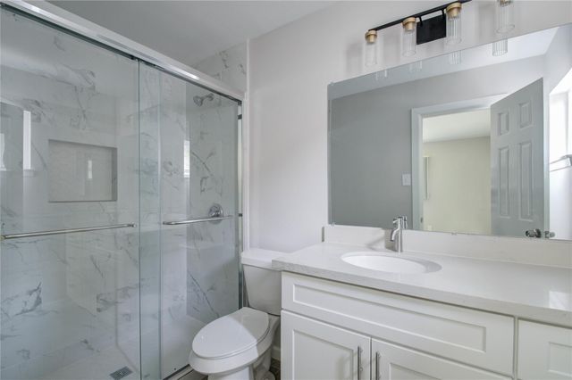 7902 La Roche Lane, Houston, TX 77036