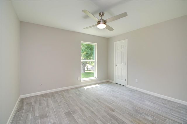 7902 La Roche Lane, Houston, TX 77036
