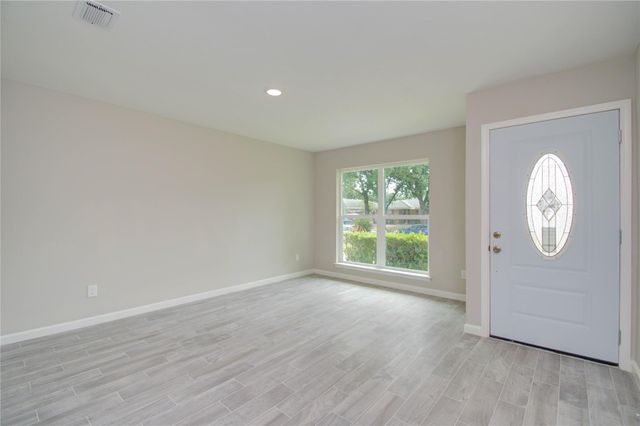 7902 La Roche Lane, Houston, TX 77036
