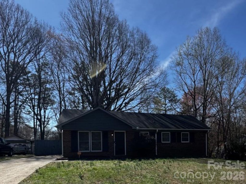 5313 Larewood Drive, Charlotte, NC 28215