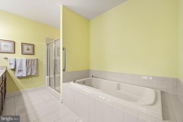 1024 BALFOUR CIR, Phoenixville, PA 19460