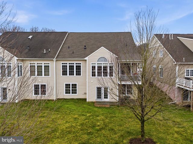 1024 BALFOUR CIR, Phoenixville, PA 19460