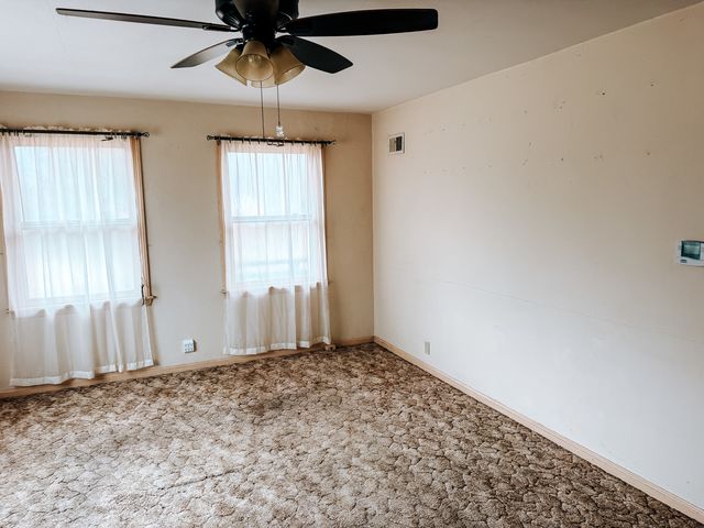 5690 W State Route 17, Kankakee, IL 60901