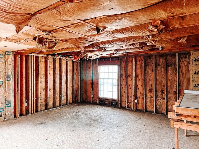 5690 W State Route 17, Kankakee, IL 60901