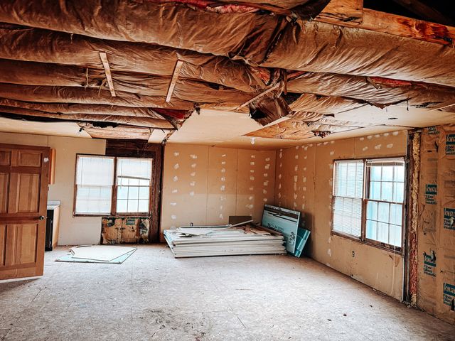 5690 W State Route 17, Kankakee, IL 60901