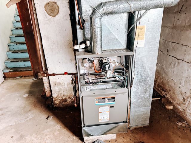 5690 W State Route 17, Kankakee, IL 60901