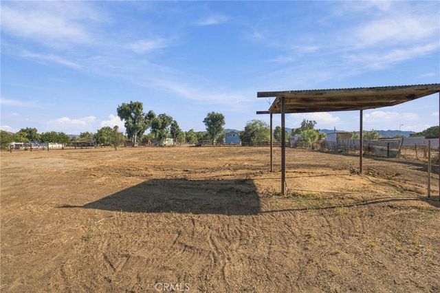 31619 Wolfskill, Nuevo, CA 92567