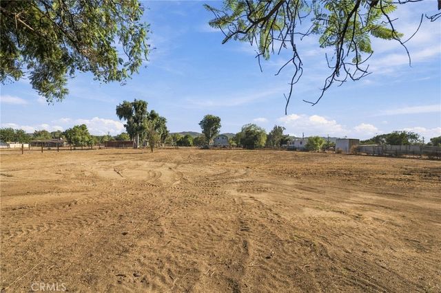 31619 Wolfskill, Nuevo, CA 92567