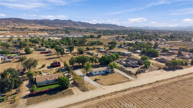 31619 Wolfskill, Nuevo, CA 92567
