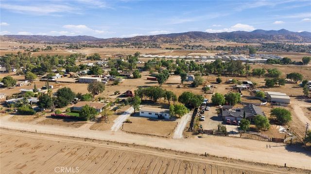 31619 Wolfskill, Nuevo, CA 92567