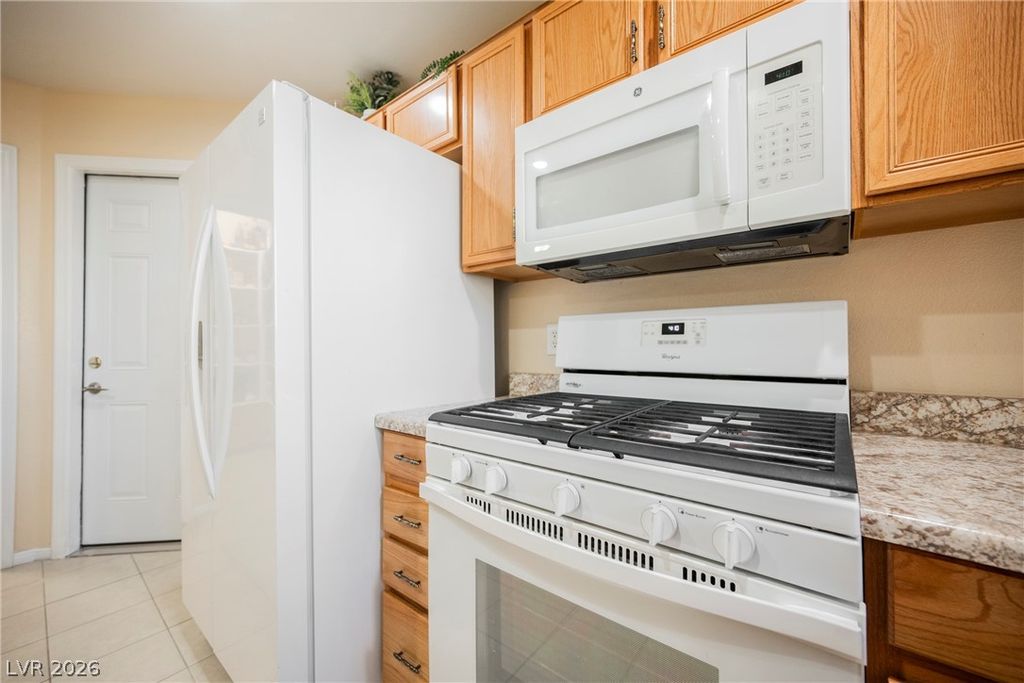 Image 15 of property listing at 4713 Guma Way, North Las Vegas, NV 89031