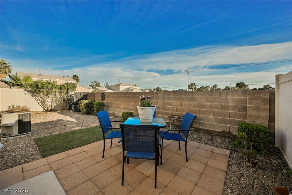 Image 37 of property listing at 4713 Guma Way, North Las Vegas, NV 89031