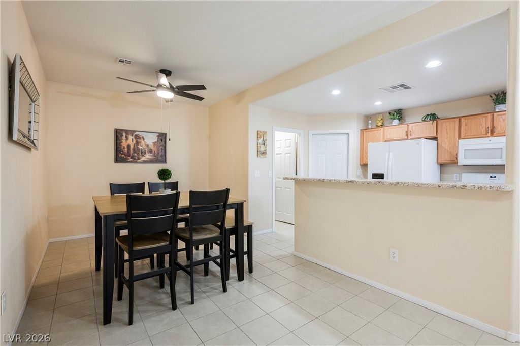 Image 7 of property listing at 4713 Guma Way, North Las Vegas, NV 89031