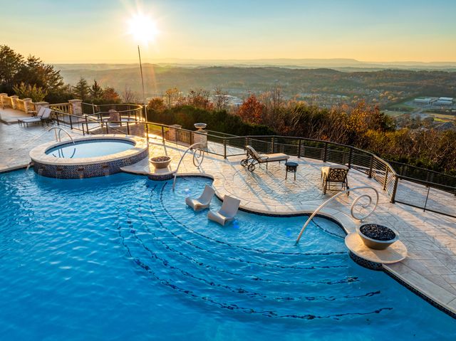 2363 Heavenly View, Ooltewah, TN 37363