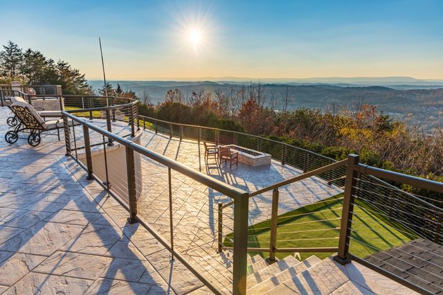 2363 Heavenly View, Ooltewah, TN 37363